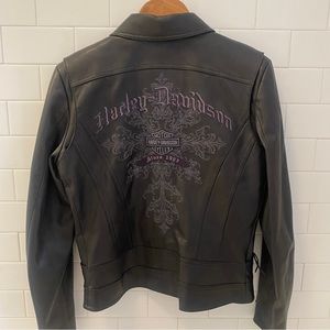 gorgeous harley davidson leather riding jacket